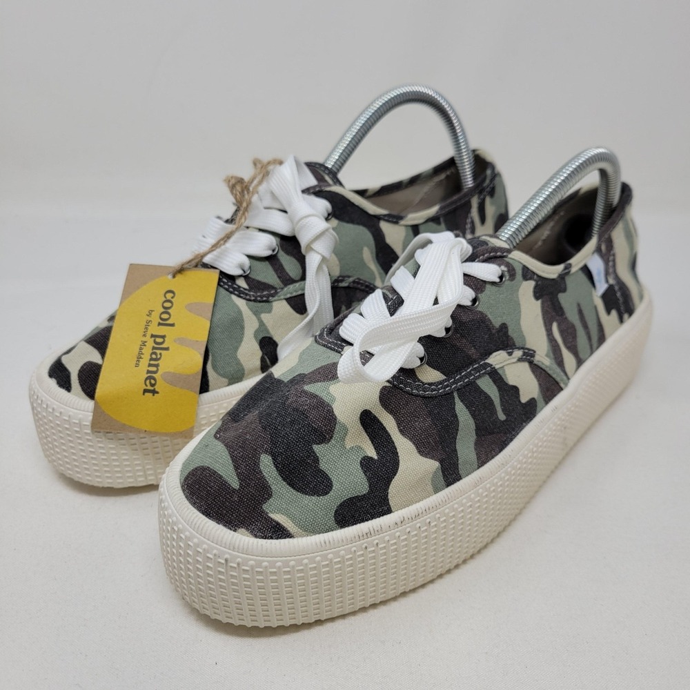 Cool Planet Steve Madden Shoes‎ Womens Size 9 Green Camo Sneakers Stream